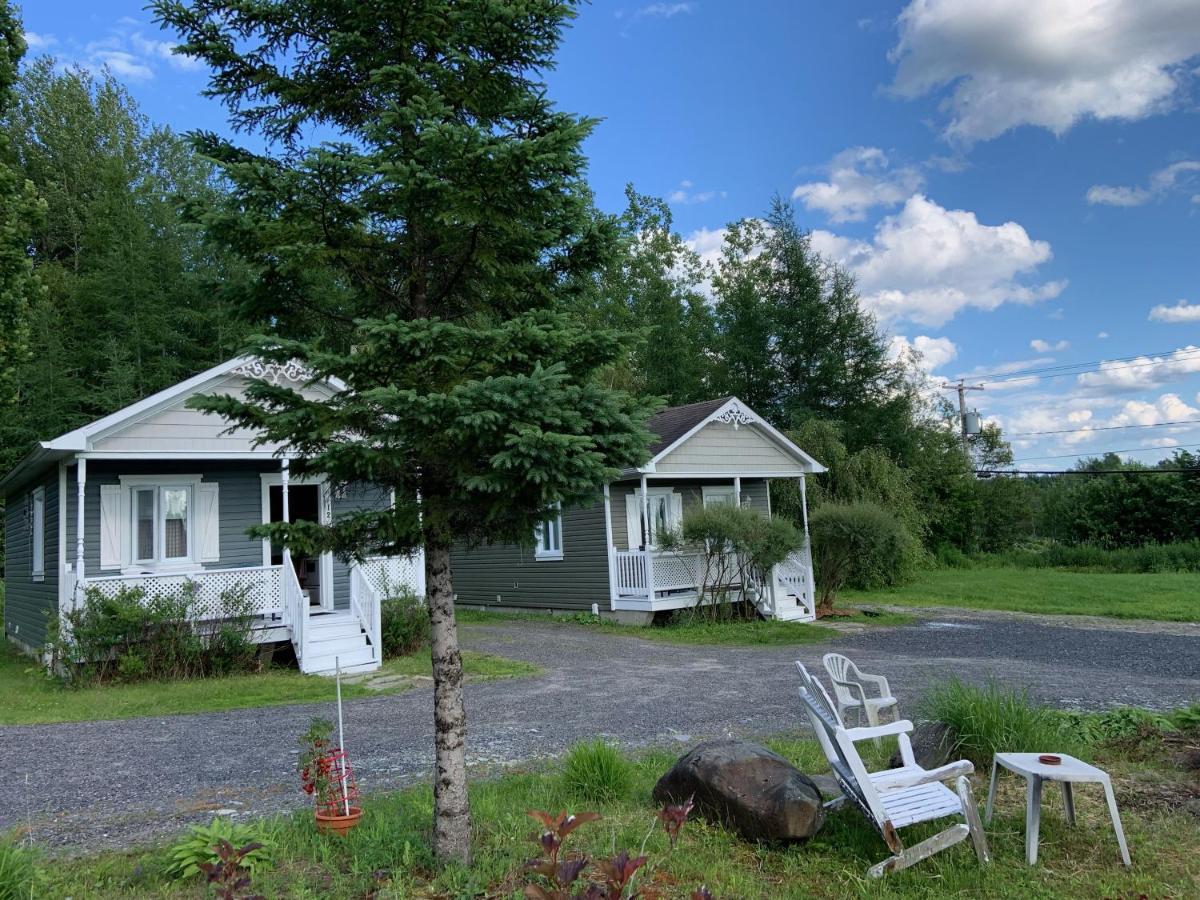 Motel & Chalets --Shefford-Waterloo- Habitation Forest Zewnętrze zdjęcie